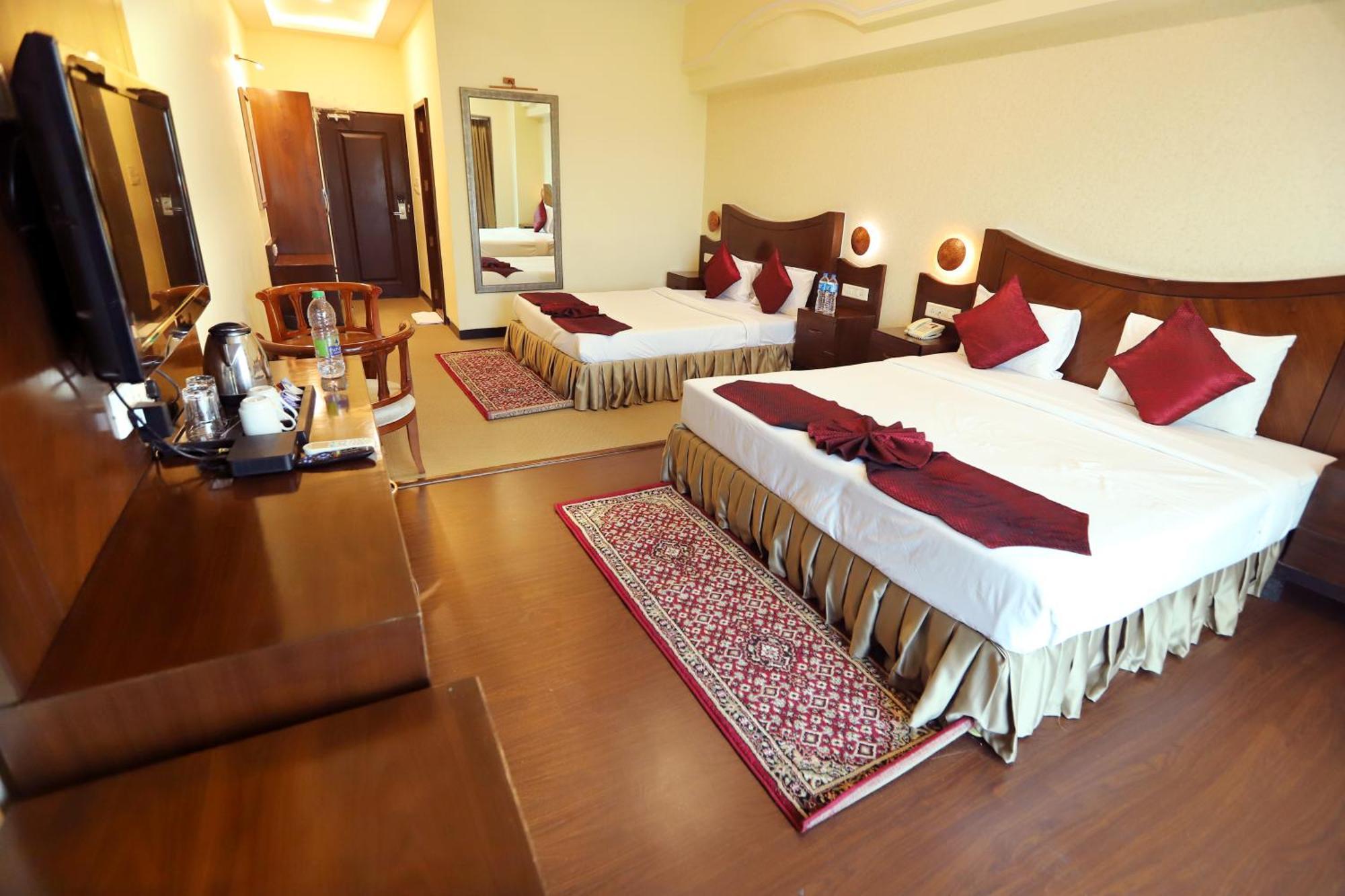 Jalsa Hotel & Banquets,Indore Exterior foto