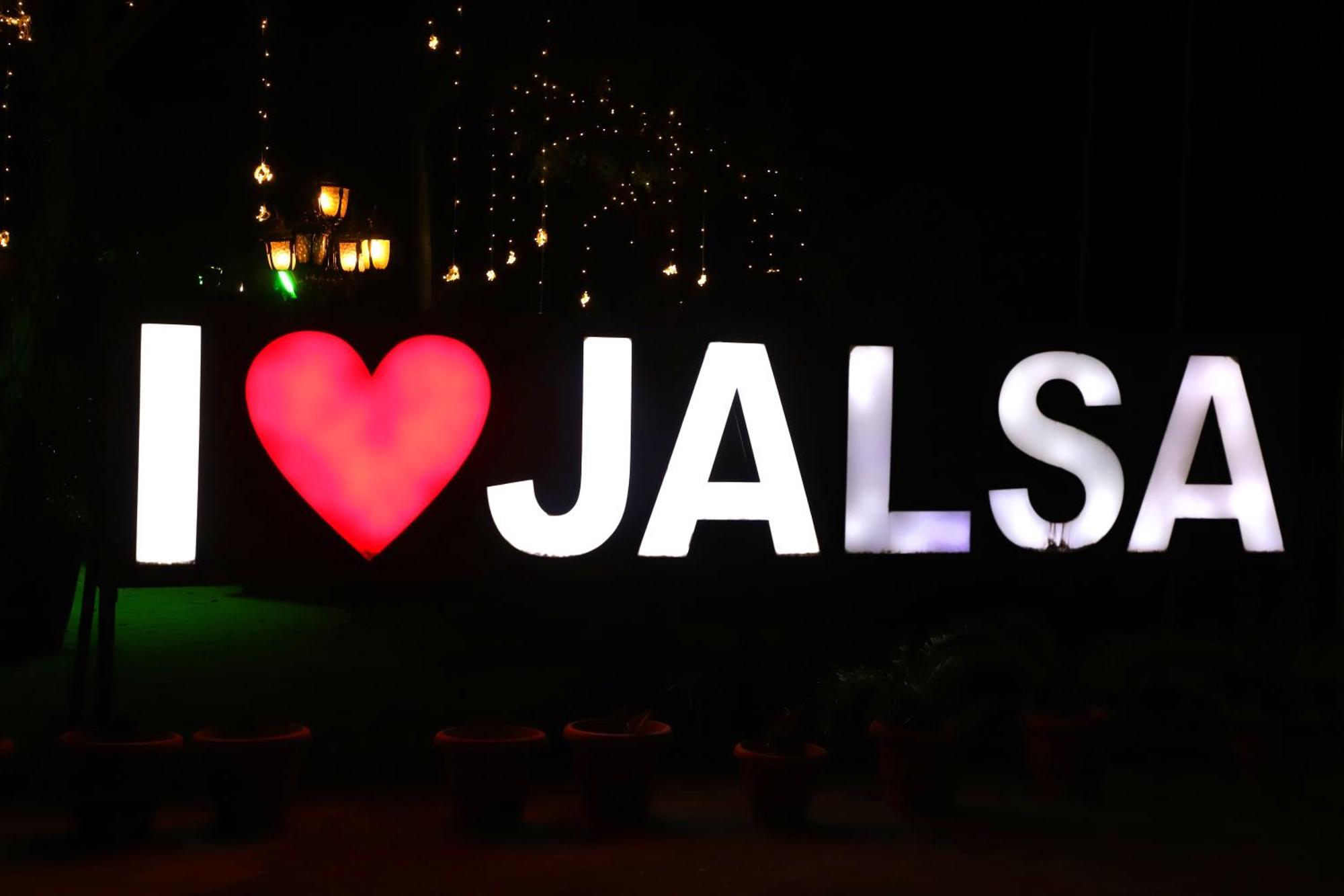 Jalsa Hotel & Banquets,Indore Exterior foto