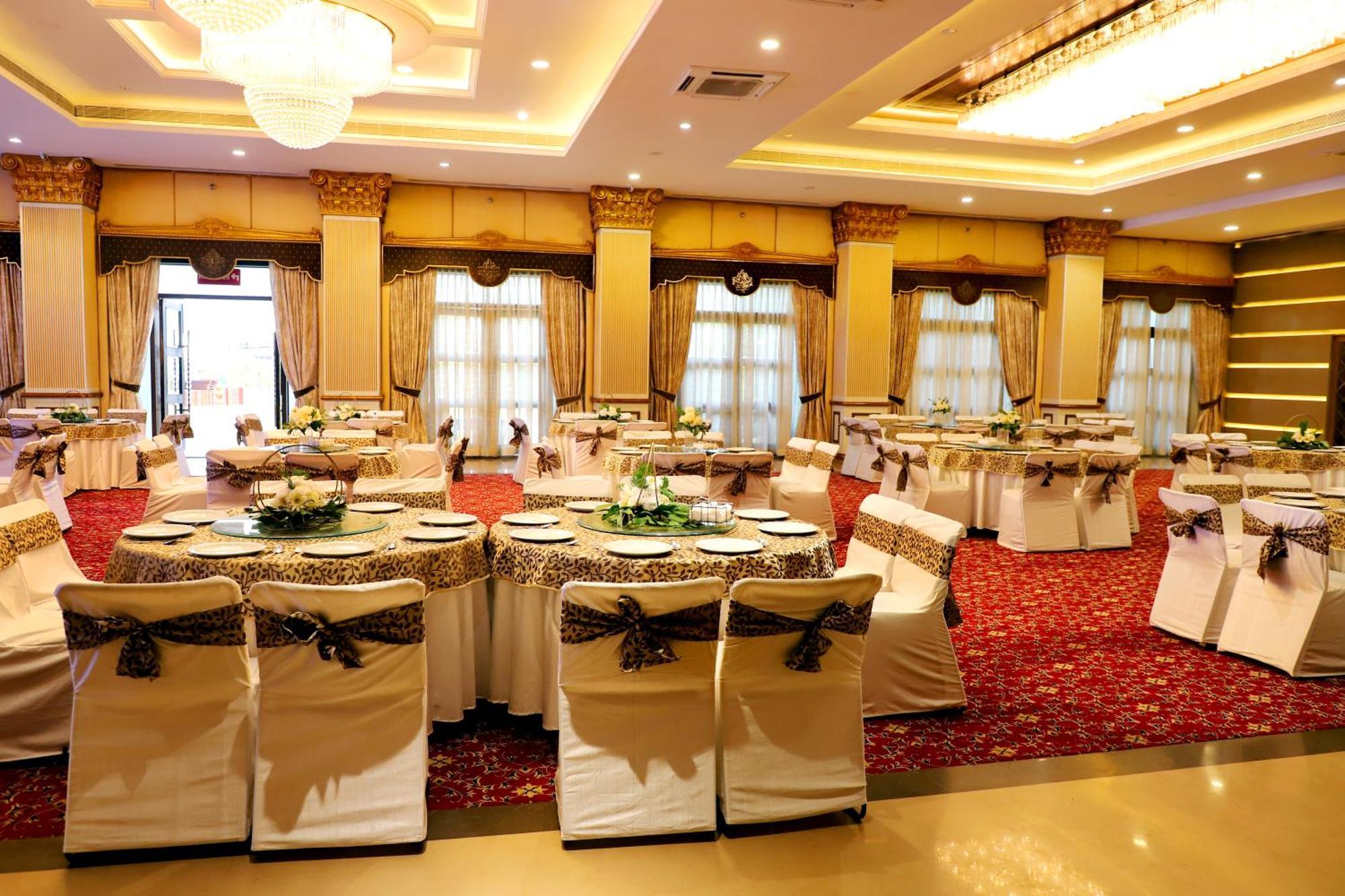 Jalsa Hotel & Banquets,Indore Exterior foto