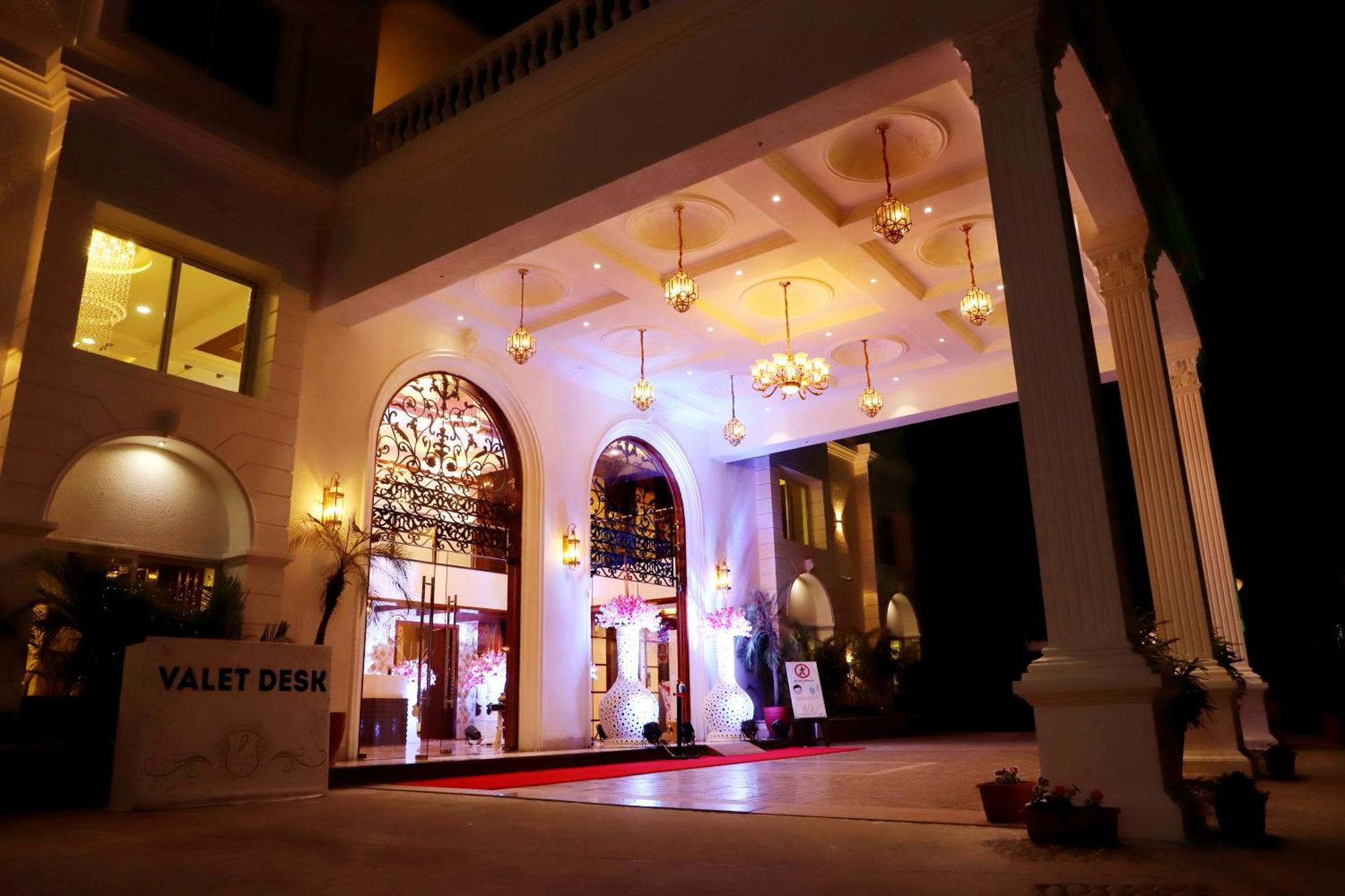Jalsa Hotel & Banquets,Indore Exterior foto